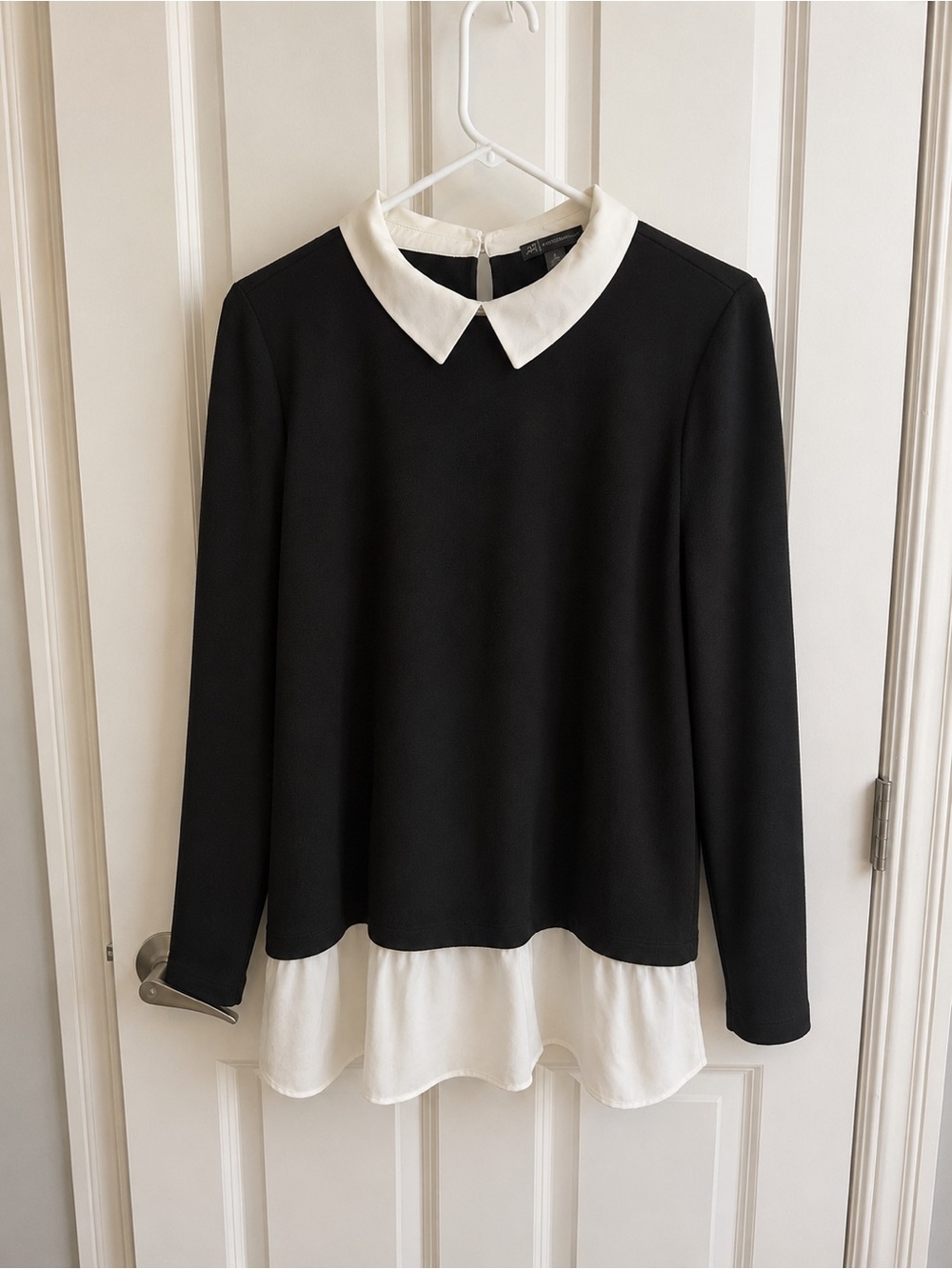 Adrianna Papell Black Long-Sleeve Top with White Collar and Hem